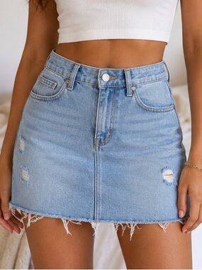 Old Navy Light Blue Denim Mini Skirt with Frayed Hem